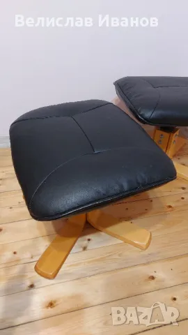 Табуретка за крака в добро запазено състояние, снимка 5 - Дивани и мека мебел - 48493139
