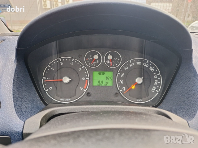 Форд Фиеста 1.3 -75кс.бензин 2006г. Климатик, снимка 7 - Автомобили и джипове - 52219600