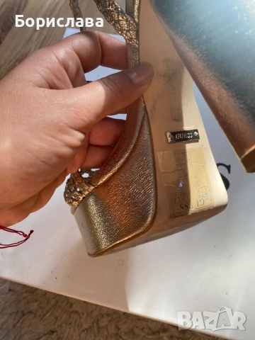 Guess сандали на платформа, снимка 5 - Сандали - 53655900