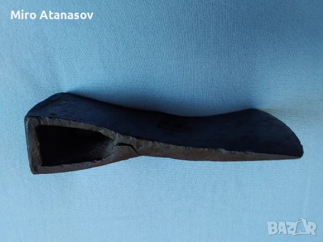Стара немска ръчно кована брадва, снимка 4 - Антикварни и старинни предмети - 50633863
