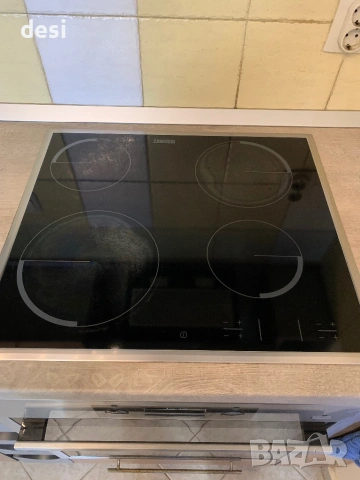 Плот 4- ка Zanussi , снимка 2 - Котлони - 53129277