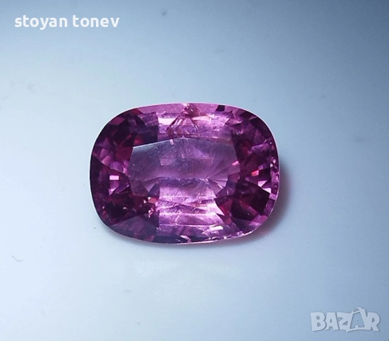 Зашеметяващ Vivid Hot Pink Шпинел – 3.14 каратов, нетретиран от Мианмар! Сертифициран! Нов!, снимка 2 - Други - 53701255