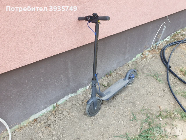 Тротинетка xiaomi mi3, снимка 2 - Скейтборд, ховърборд, уейвборд - 51206587
