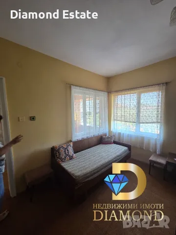Двуетажна къща в село Брод, общ. Димитровград, снимка 13 - Къщи - 55976834