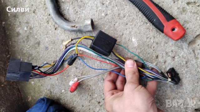 Евро авто букса с изходи за усилвател кабел за плеър музика букси конектор, снимка 1