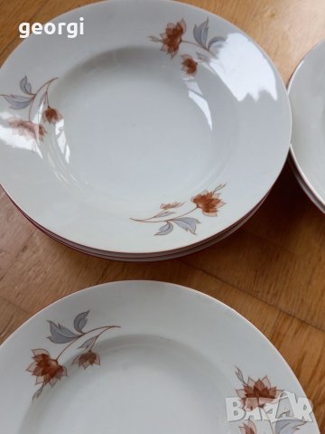 Български порцеланови чинии , снимка 3 - Чинии - 36019920