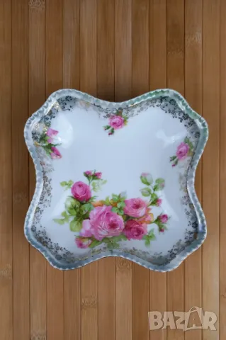 Купичка с рози и златен декор - Beyer & Bock, 100 годишна