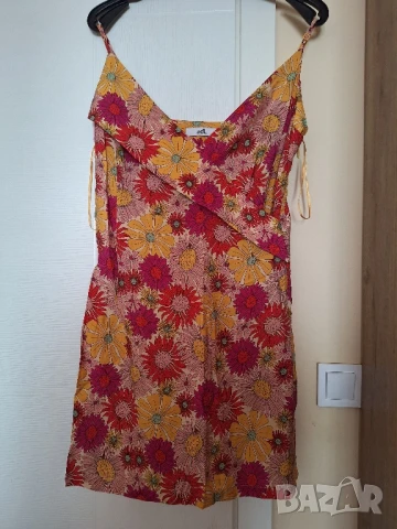 Нова рокля,размер L