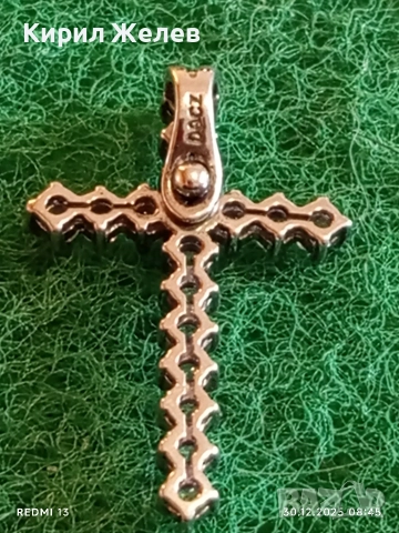 Красив стилен дизайн сребърен кръст с инкрустирани кристали Мойсанит 52622, снимка 5 - Колиета, медальони, синджири - 52933329