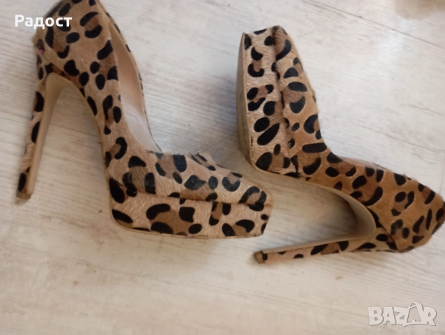 Обувки на ток