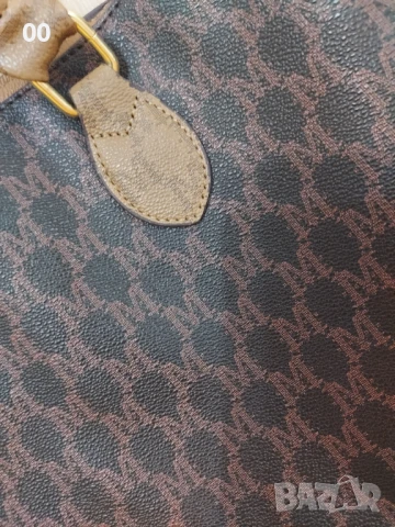 Дамска чанта (по модел на Майкъл Корс), снимка 6 - Чанти - 51005910