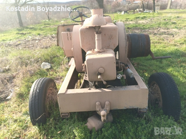 Самоходен индустриален циркуляр за дърва