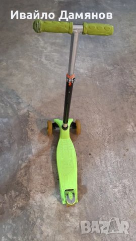 Тротинетка 21st scooter със Светещи гуми. Максимална 60кг, снимка 3 - Скутери и тротинетки - 47646460