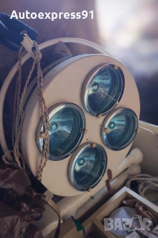 Лампа операционна. Соц операционна лампа. Военна Газ Уаз Зил старо медицинско оборудване.