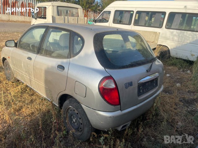 Daihatsu Sirion 1.0 на части дайхатсу сирион , снимка 2 - Автомобили и джипове - 42600639