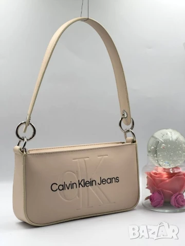 чанти Calvin Klein jeans , снимка 10 - Чанти - 51429637