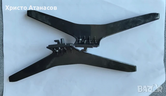 Стойки/крачета за TV LG серии UQ70 и UQ75, снимка 4 - Стойки, 3D очила, аксесоари - 50558231