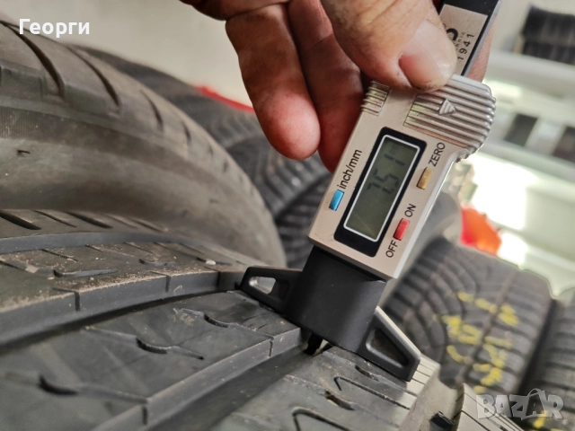 2бр.летни гуми 225/35/18 Barum