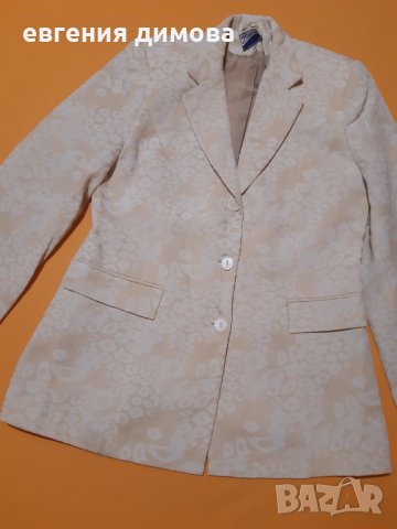 Красиво дамско сако , снимка 3 - Сака - 41900078