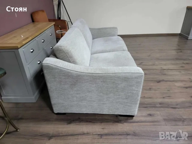 Светло сив диван от плат с функция сън "Myriad", снимка 11 - Дивани и мека мебел - 50886659