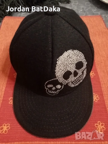 Детска шапка 6-8г, снимка 3 - Шапки - 53481019