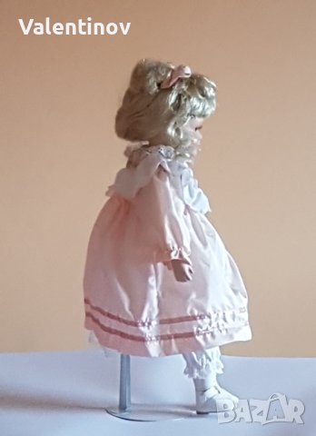 Порцеланова кукла със стойка , снимка 5 - Кукли - 41745792