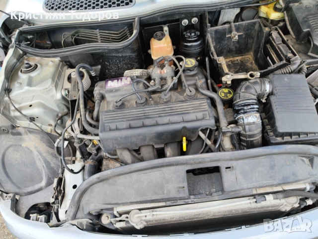 Mini Cooper R50 на части мини купър на части 1.6 бензин, снимка 11 - Части - 51669769