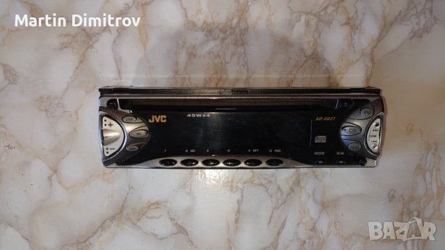 Два предни панела от авто CD JVC и Pioneer, снимка 1 - Аудиосистеми - 40019575