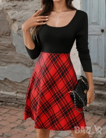 Рокля каре-червено и черно