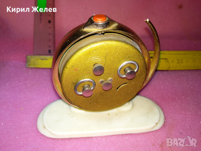 SLAVA MADE in USSR СЛАВА ГЛОБУС Стар РЯДЪК КОЛЕКЦИОНЕРСКИ РУСКИ БУДИЛНИК МЕХ. ЧАСОВНИК СССР 40894, снимка 2 - Антикварни и старинни предмети - 44545314