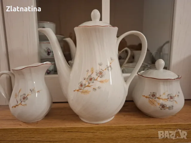 Кафеник, латиера и захарница на Китка -ябълков цвят
