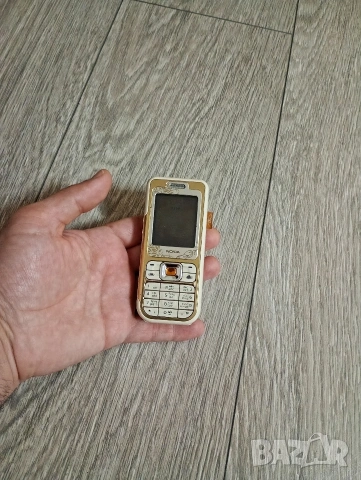Nokia 7360 Gold, снимка 3 - Nokia - 53275627