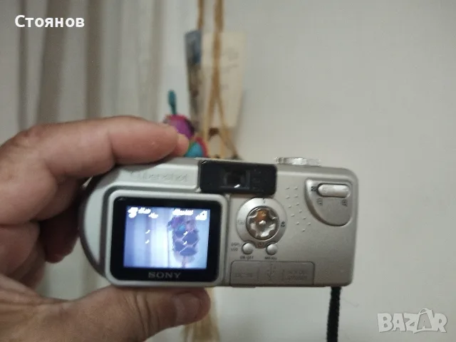 Камера SONY Cyber-shot DSC-P9 Japan , снимка 10 - Фотоапарати - 55982235