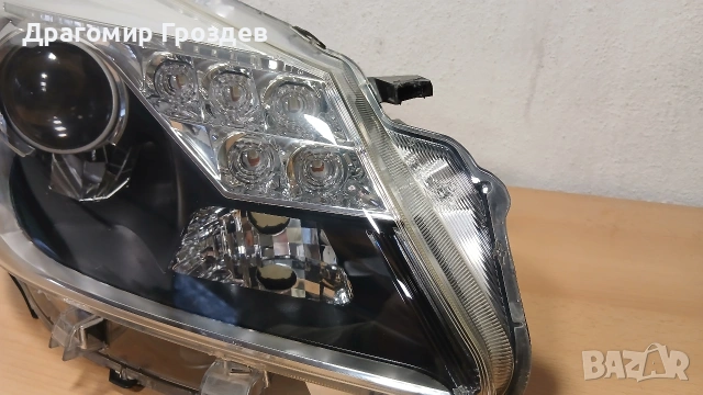 Десен фар за Toyota Yaris III Hybrid / Тойота Ярис Хибрид (2012-2015), снимка 5 - Части - 53607714