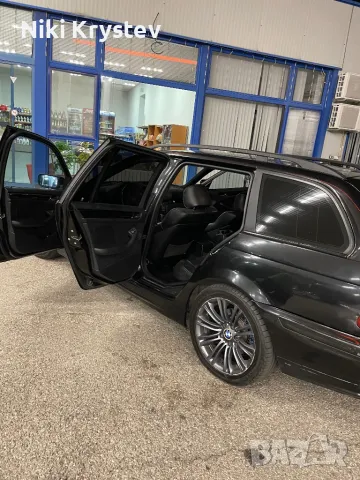 BMW 323i , снимка 2 - Автомобили и джипове - 48229351