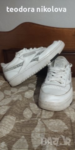 Оригинални маратонки Reebok , снимка 3 - Маратонки - 41245793