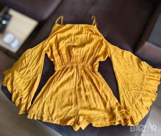 Дамски гащеризон Boohoo, снимка 3 - Гащеризони - 55788946