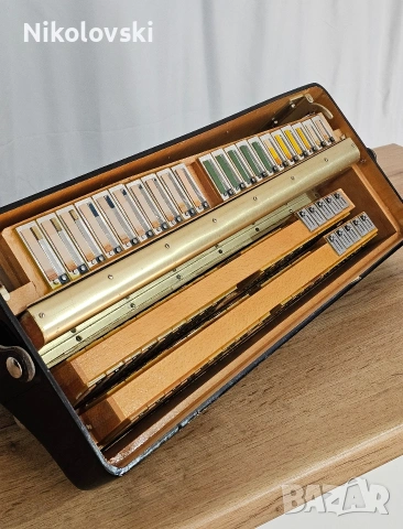 Акордеон Weltmeister S4 НОВ, снимка 9 - Акордеони - 53673686