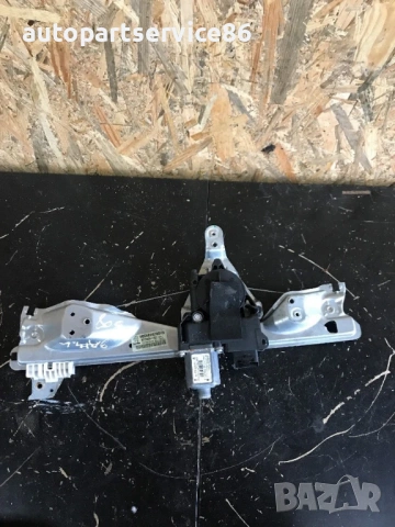 Мотор за регулатор на електрически прозорец заден ляв RHD за Peugeot 308 (2007-2012) 9659826780, снимка 2 - Части - 53620913