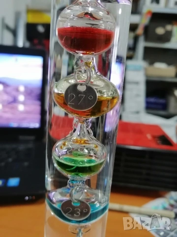 Галилеев термометър, снимка 18 - Други стоки за дома - 46417294