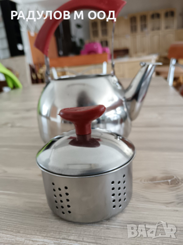 Свирещ чайник с цедка за чай 1 литър / 70787, снимка 3 - Аксесоари за кухня - 44616912