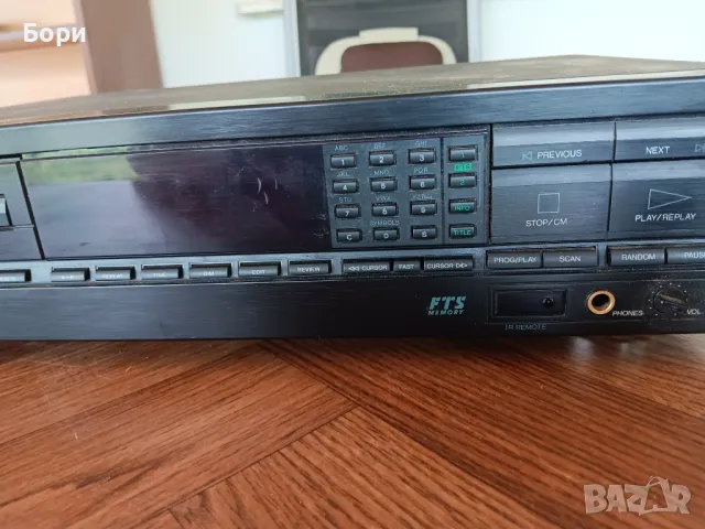 PHILIPS CD 834 Player, снимка 9 - Плейъри, домашно кино, прожектори - 50155415