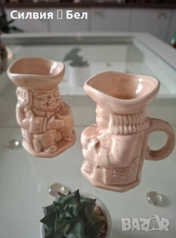 Малки чашки, снимка 6 - Антикварни и старинни предмети - 50804025
