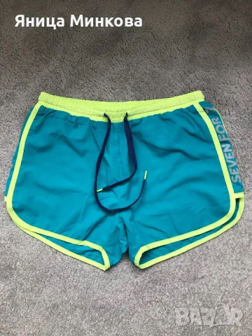 Дамски къси панталони