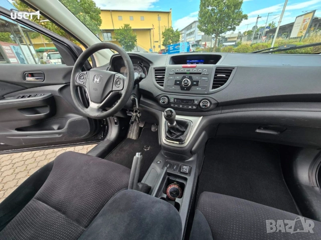 Honda Cr-v Реални км, Сервизна история, TUV до 02.2027 г., снимка 13 - Автомобили и джипове - 51631888