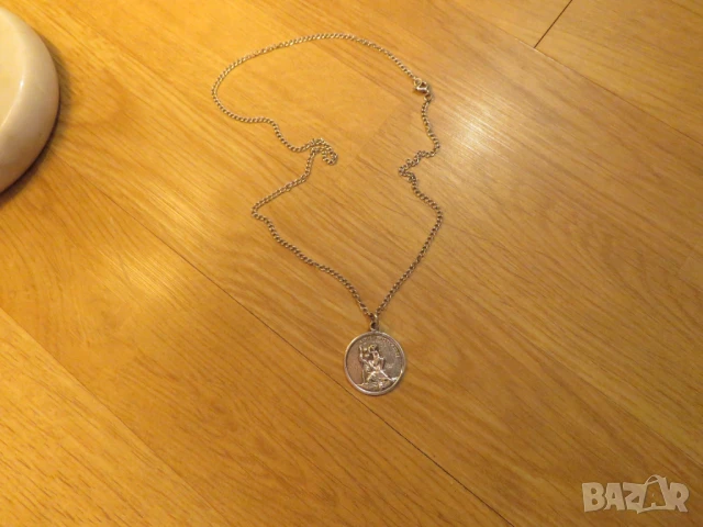 Старинен солиден сребърен медальон Свети мъченик Христофор пресича поток и носи дете сребро, снимка 5 - Други - 51062164