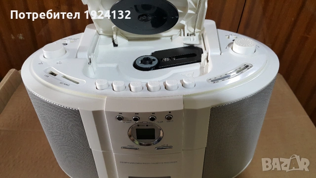 AEG CD-USB касетофон, снимка 4 - Радиокасетофони, транзистори - 53274852