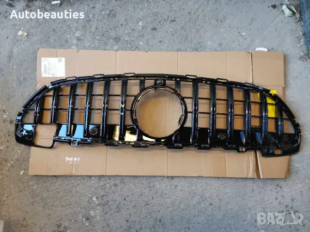 черна решетка тип Panamericana за Mercedes W206 C-Class, снимка 4 - Аксесоари и консумативи - 48841401