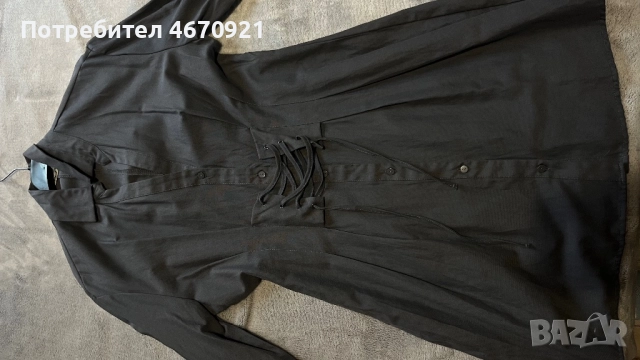 Дамска рокля, размер S, състояние нова, Stradivarius