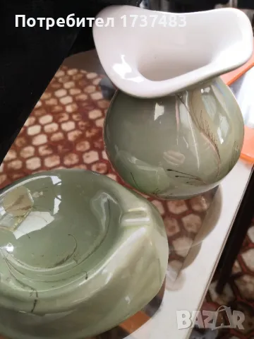 ваза и пепелник